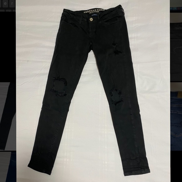 American Eagle Jeans - Black Distressed - EUC